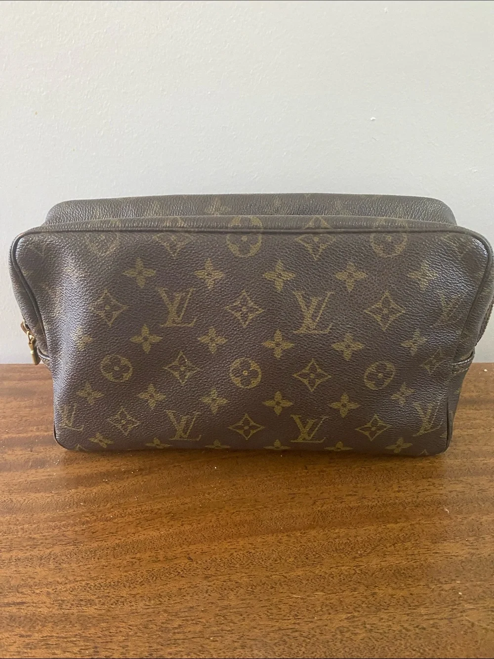 Louis Vuitton Brown Monogram Canvas 28 Toiletry Bag with Dust Bag